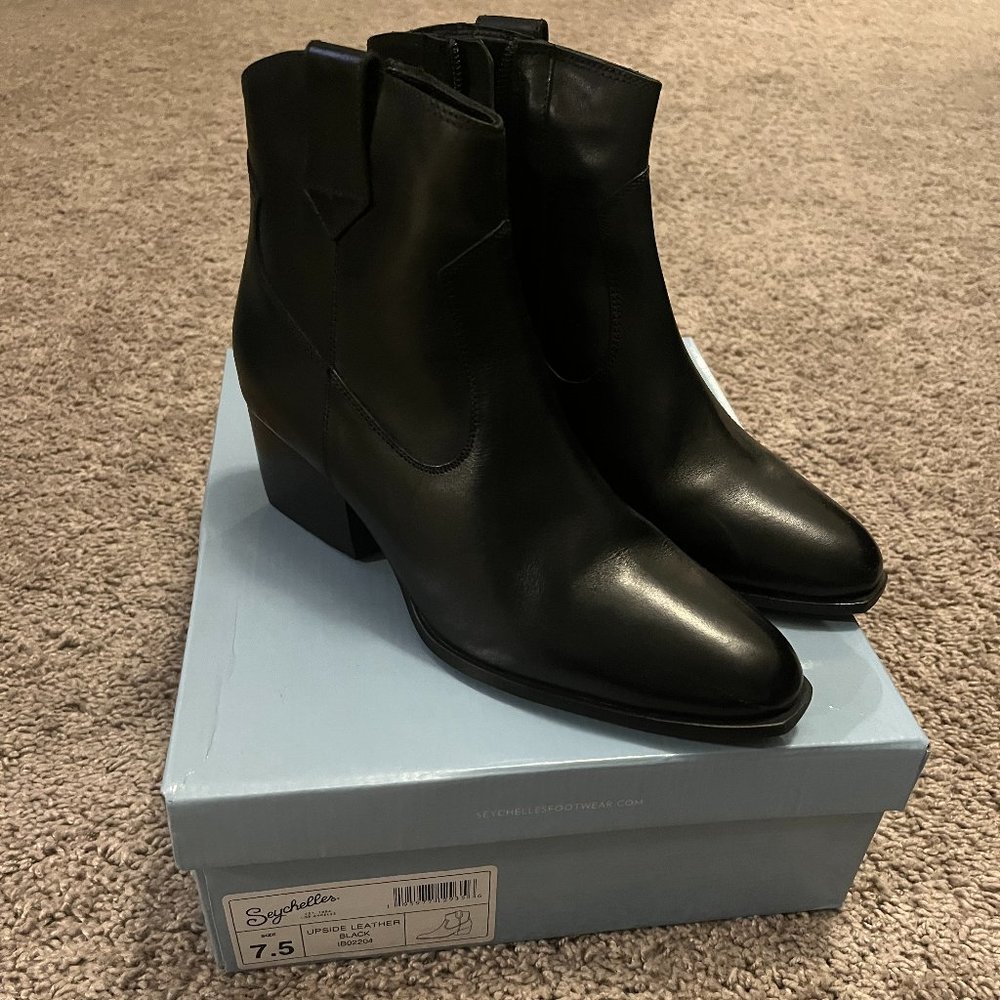 Women's New Seychelles Black Leather Booties